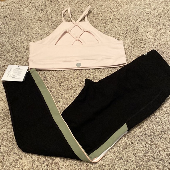 NWT - M activewear lot - Picture 3 of 15